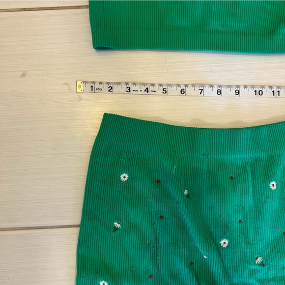 CUTE GREEN SET - Picture 2 of 3